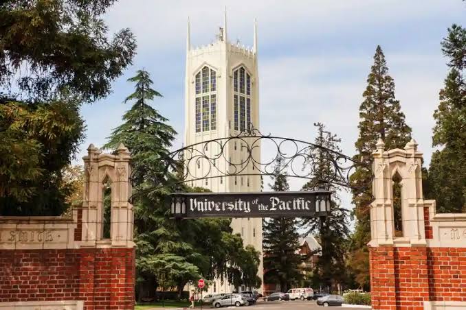 Burns Tower at the University of the Pacific